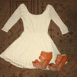 Cream White lace dress with scoop neck size SMALL